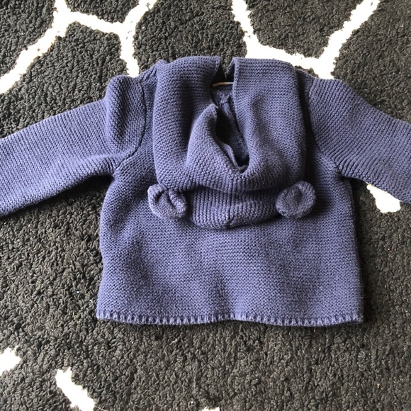 Baby gap boys sweater hoodie with ears. Size 6-12m - Picture 2 of 2